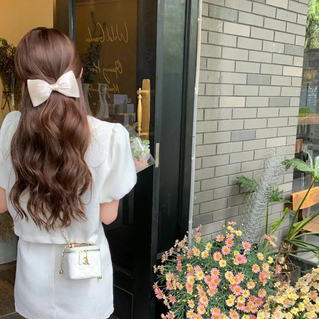 亡国倒计时，小公主心声拯救皇帝